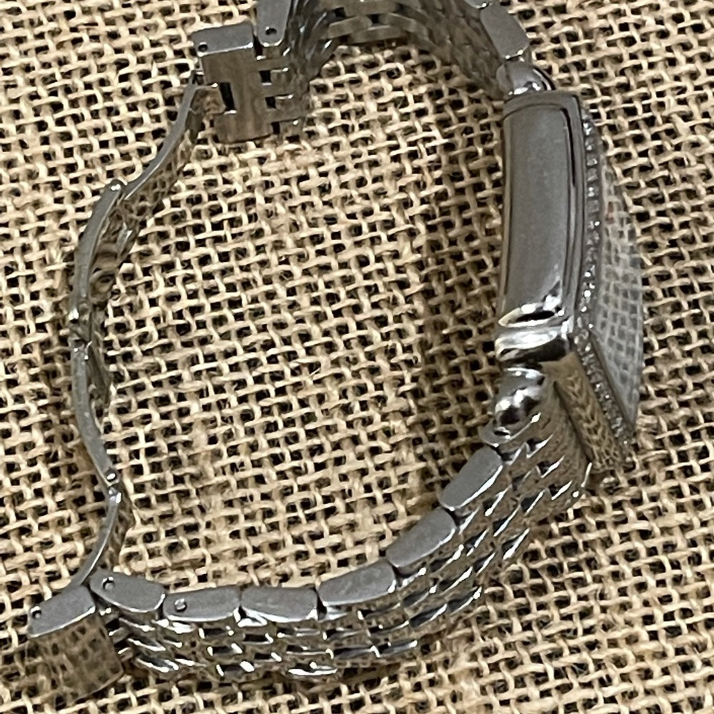 Michele Deco 18 Diamond MOP Bracelet Watch - Picture 6 of 16